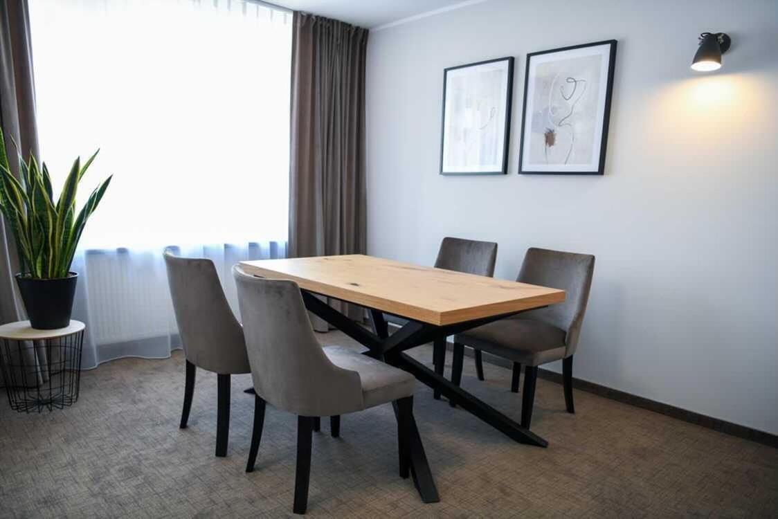 Lofft Hotel Ciechanów Eksteriør billede