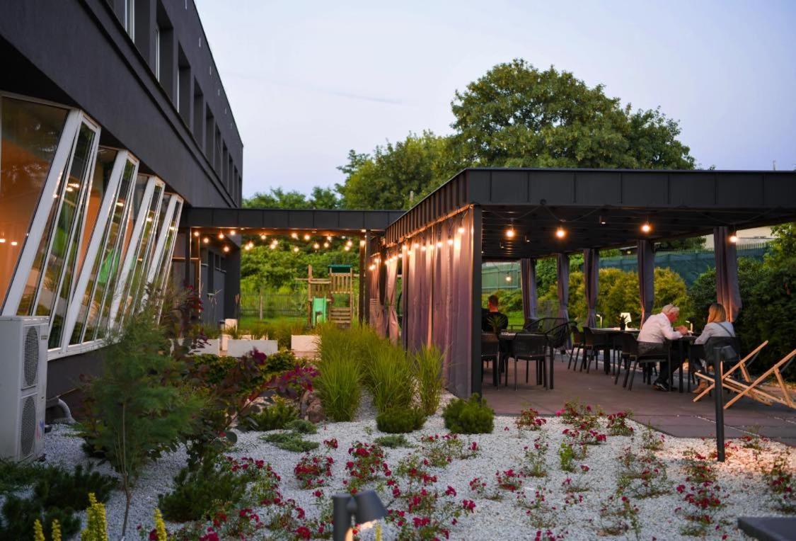 Lofft Hotel Ciechanów Eksteriør billede